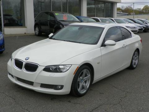 Alpine White BMW 3 Series 335i Coupe.  Click to enlarge.