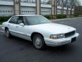 Front 3/4 View of 1996 Buick Park Avenue  #7