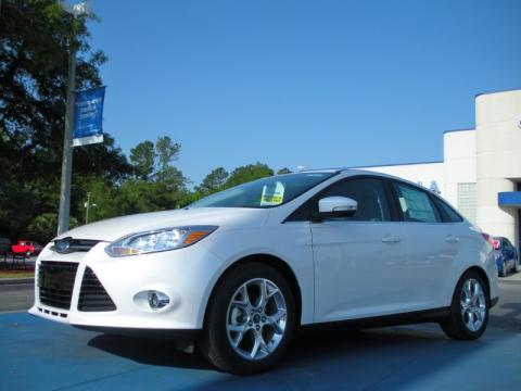 White Platinum Tricoat Metallic Ford Focus SEL Sedan.  Click to enlarge.