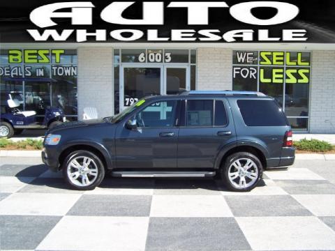 Black Pearl Slate Metallic Ford Explorer Limited.  Click to enlarge.