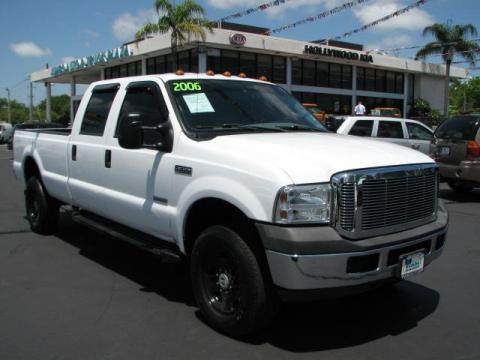 Oxford White Ford F350 Super Duty XL Crew Cab 4x4.  Click to enlarge.
