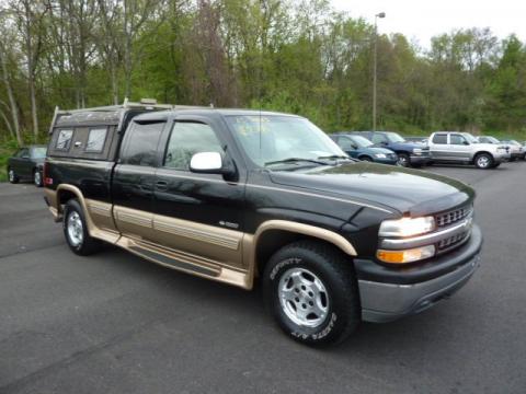 Onyx Black Chevrolet Silverado 1500 Z71 Extended Cab 4x4.  Click to enlarge.