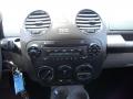 Controls of 2005 Volkswagen New Beetle GL Coupe #21