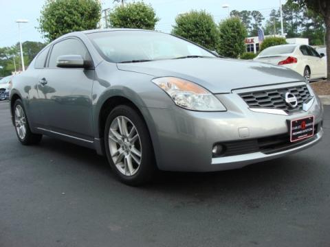 Precision Gray Metallic Nissan Altima 3.5 SE Coupe.  Click to enlarge.