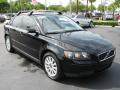 Front 3/4 View of 2005 Volvo S40 2.4i #1