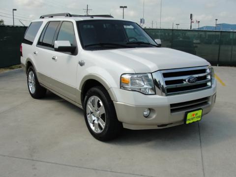 White Platinum Tri-Coat Metallic Ford Expedition King Ranch.  Click to enlarge.