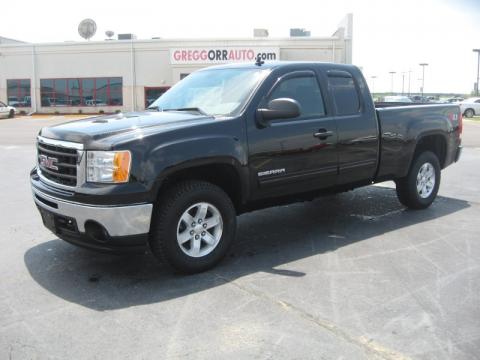 Onyx Black GMC Sierra 1500 SLE Extended Cab 4x4.  Click to enlarge.