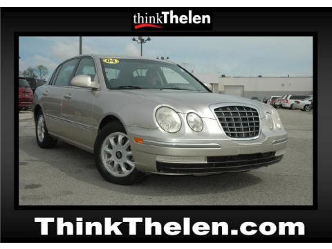 Cream Gold Kia Amanti .  Click to enlarge.