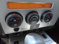 Controls of 2007 Nissan Titan LE Crew Cab 4x4 #30