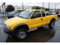 Front 3/4 View of 2003 Chevrolet S10 ZR2 Extended Cab 4x4 #1