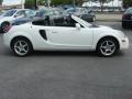  2002 Toyota MR2 Spyder Super White #7