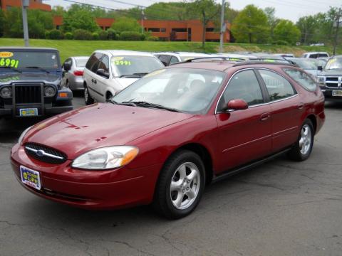 Matador Red Metallic Ford Taurus SE Wagon.  Click to enlarge.