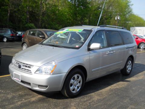 Clear Silver Kia Sedona LX. Click to enlarge. Clear Silver Kia Sedona LX. Click to enlarge.