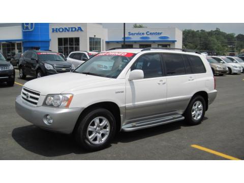 Super White Toyota Highlander Limited.  Click to enlarge.
