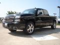 Front 3/4 View of 2006 Chevrolet Silverado 1500 Intimidator SS #7