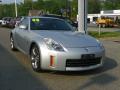 Front 3/4 View of 2008 Nissan 350Z Enthusiast Coupe #7
