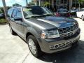 2010 Navigator L #2 2010 Navigator L #2