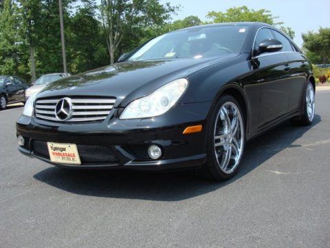 Black Mercedes-Benz CLS 500.  Click to enlarge.