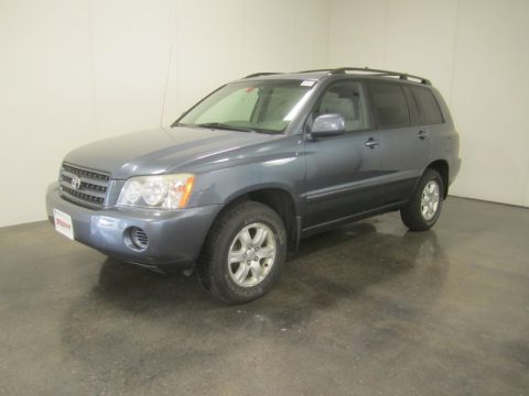 Bluestone Metallic Toyota Highlander 4WD.  Click to enlarge.