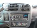 Controls of 2001 Chevrolet S10 ZR2 Extended Cab 4x4 #16