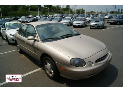 Light Prairie Tan Metallic Ford Taurus SE. Click to enlarge. Light Prairie Tan Metallic Ford Taurus SE. Click to enlarge.