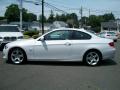  2011 BMW 3 Series Mineral White Metallic #8