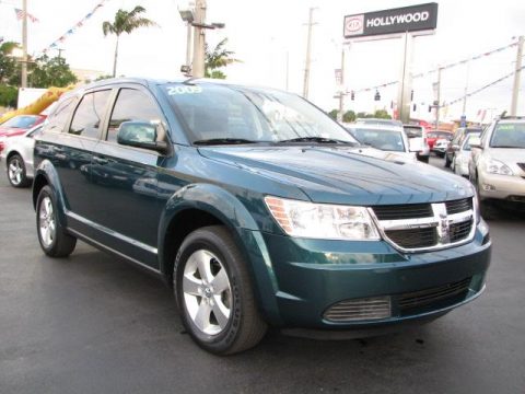 Melbourne Green Pearl Dodge Journey SXT.  Click to enlarge.
