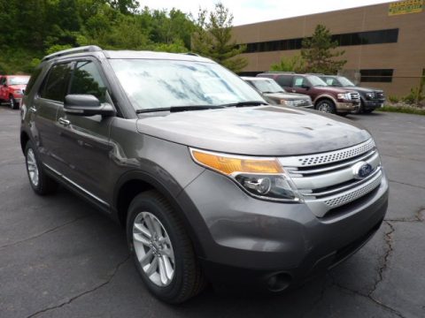 Sterling Grey Metallic Ford Explorer XLT 4WD.  Click to enlarge.