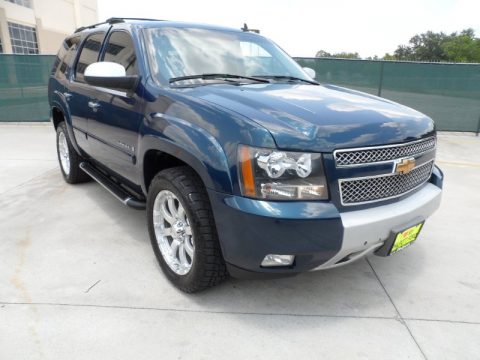 Bermuda Blue Metallic Chevrolet Tahoe Z71 4x4.  Click to enlarge.