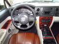 Dashboard of 2006 Jeep Commander Limited #15