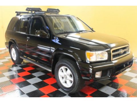 Super Black Nissan Pathfinder LE 4x4.  Click to enlarge.