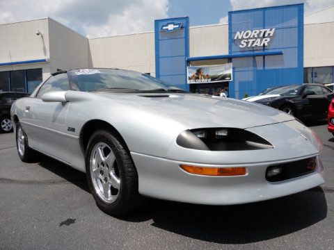 Sebring Silver Metallic Chevrolet Camaro Z28 Coupe.  Click to enlarge.