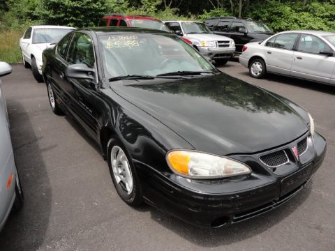 Black Pontiac Grand Am SE Coupe.  Click to enlarge.