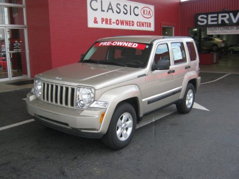 Light Sandstone Pearl Jeep Liberty Sport.  Click to enlarge.
