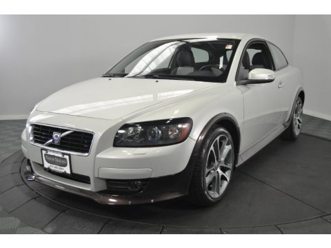 Cosmic White Metallic Volvo C30 T5 Version 2.0.  Click to enlarge.