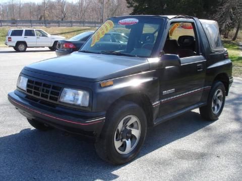 Black Metallic Geo Tracker LSi 4x4.  Click to enlarge.