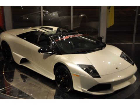 Bianco Isis (Pearl White) Lamborghini Murcielago LP640 Roadster.  Click to enlarge.