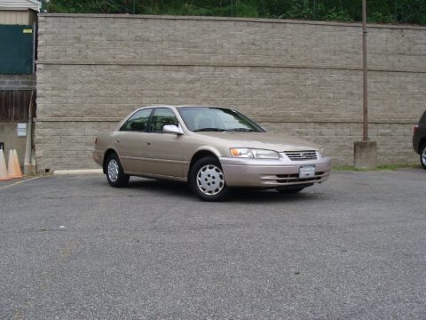 Cashmere Beige Metallic Toyota Camry LE.  Click to enlarge.