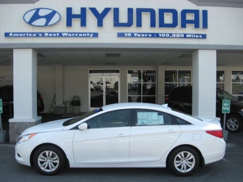 Shimmering White Hyundai Sonata GLS.  Click to enlarge.