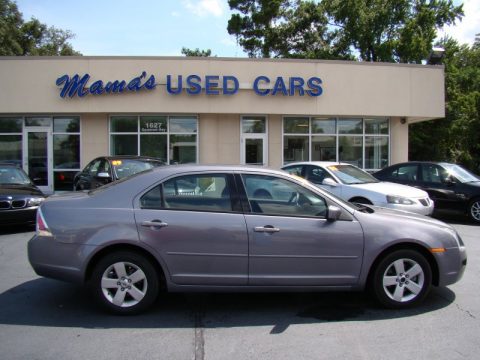 Tungsten Grey Metallic Ford Fusion SE.  Click to enlarge.