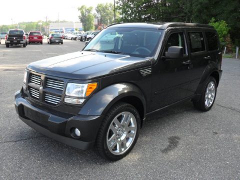 Dark Charcoal Pearl Dodge Nitro Heat 4x4.  Click to enlarge.