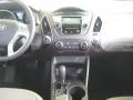 Controls of 2012 Hyundai Tucson GLS #23