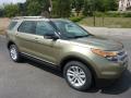 Front 3/4 View of 2012 Ford Explorer XLT 4WD #1 Front 3/4 View of 2012 Ford Explorer XLT 4WD #1
