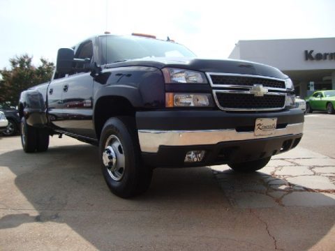 Black Chevrolet Silverado 3500 LT Crew Cab 4x4 Dually.  Click to enlarge.