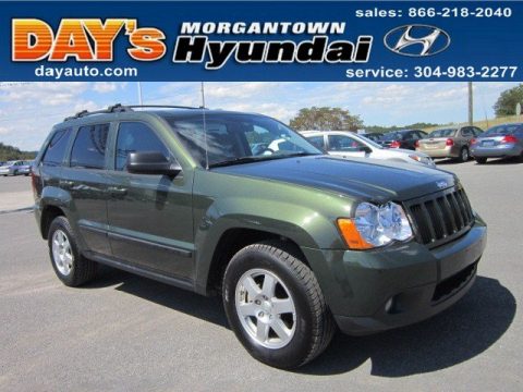 Jeep Green Metallic Jeep Grand Cherokee Laredo 4x4.  Click to enlarge.