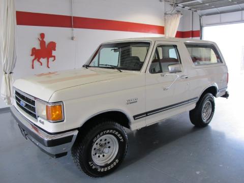 Colonial White Ford Bronco XLT 4x4.  Click to enlarge.