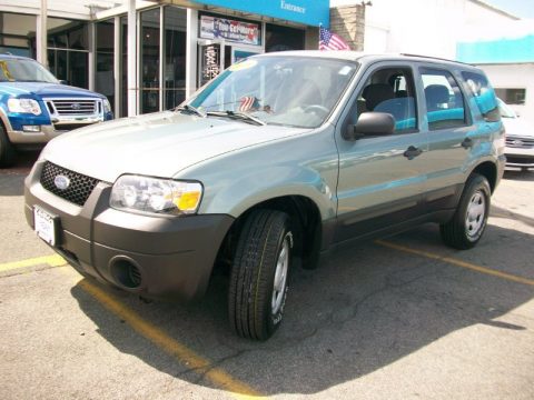 Titanium Green Metallic Ford Escape XLS 4WD.  Click to enlarge.