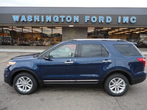 Dark Pearl Blue Metallic Ford Explorer XLT EcoBoost.  Click to enlarge.
