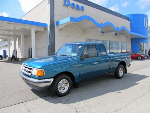 Cayman Green Metallic Ford Ranger XLT Extended Cab.  Click to enlarge.