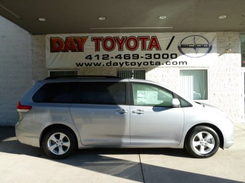 Silver Sky Metallic Toyota Sienna LE.  Click to enlarge.